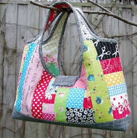 Check spelling or type a new query. 35 Easy Quilted Gift Ideas You Can Sew For Your Girl ...