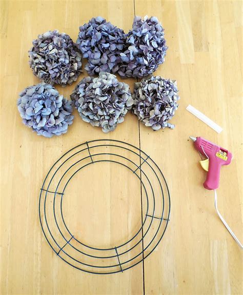 Even better, they can last forever. How To Make A Dried Hydrangea Flower Wreath