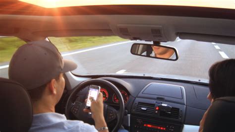 Avoid Deadly Distractions Behind The Wheel Brown Insurance Group