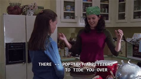Is Lorelai Pregnant In The Gilmore Girls Revival Heres The Big Clue Mtv