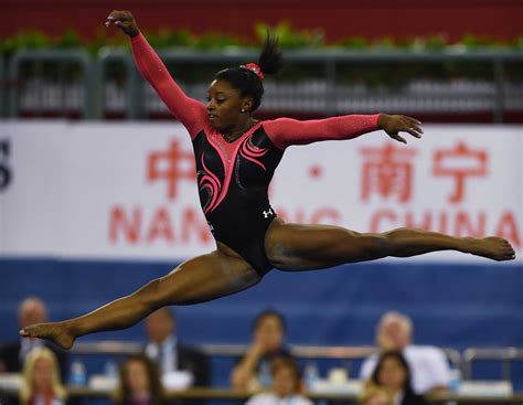 Biles Sets U S Record For World Gymnastics Gold