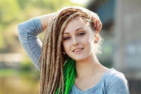 Learn How To Do Dreadlocks For White Hair Diy Step By Step