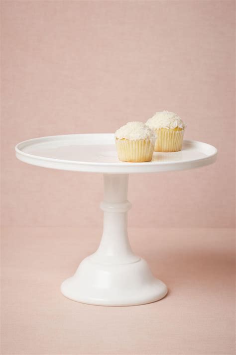 Bhldn Com Elegant Cake Stands Cake Stand Wedding Cake Stands