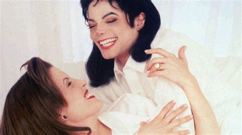 Michael Jackson Allegedly Used Lisa Marie Presleys Bras To Pretend They Had Sex News Com Au