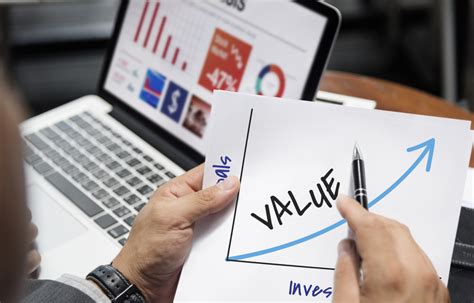 A stock investment calculator can help a stock investor in stock valuation. 10 Undervalued Stocks for 2021 Markets | Investment U