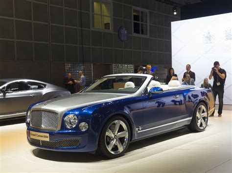 Bentley Grand Convertible Concept Goes Topless In La Olympus Digital