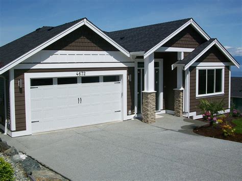 Cabot Brown Vinyl Siding Modern Exterior Montreal By Kaycan Houzz