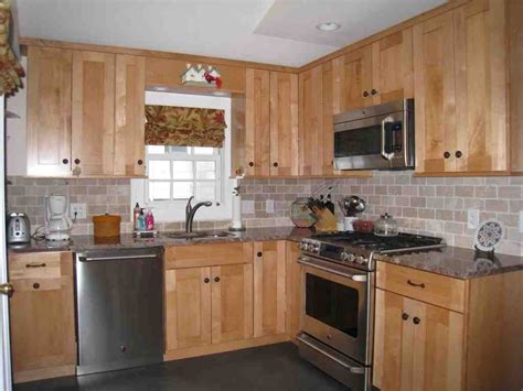 Natural Oak Kitchen Cabinets Decor Ideas