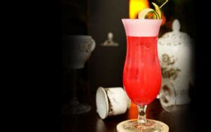 It is said to have been invented by ngiam tong boon, in the 1910's. Non-Alcoholic Singapore Sling Recipe - Recipe Ideas