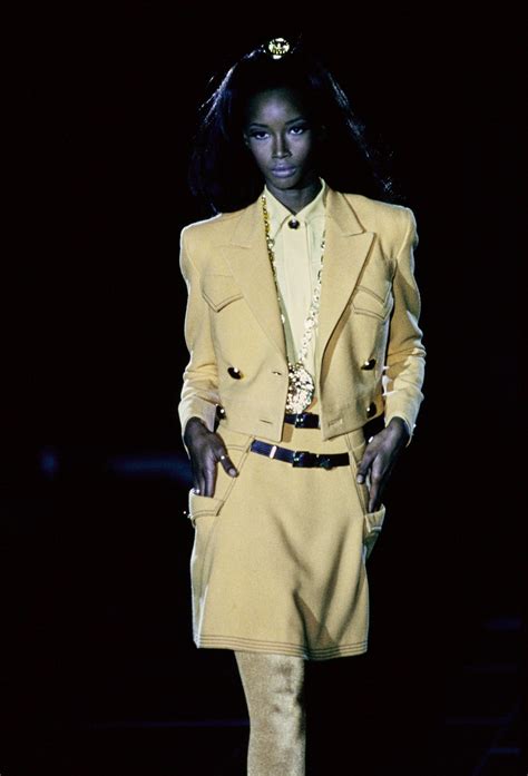 Versace Fall 1992 Ready To Wear Collection Photos Vogue Versace 90s