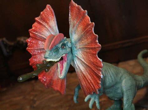 Action Figure Barbecue Something Has Survived Dilophosaurus Attack Pack From Jurassic World