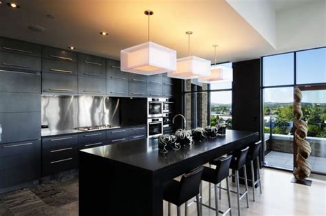 20 Stylish Kitchens That Rock The Black Look