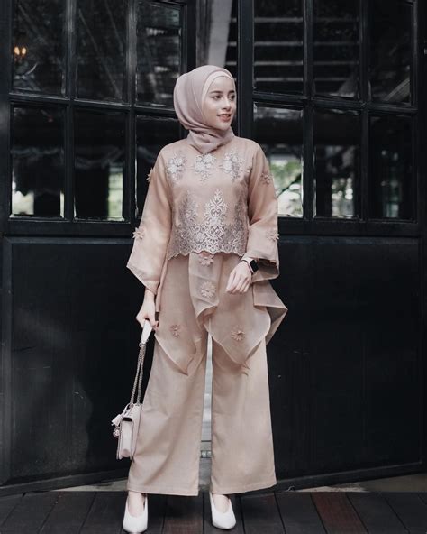 ️ 25 Ide Baju Kondangan Simple Hijab Yang Oke