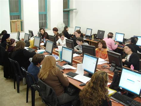 The study, which was completed in 6 weeks, were carried out with 94 sophomores studying in formal my broken pencil: Computer assisted learning in the Level ...