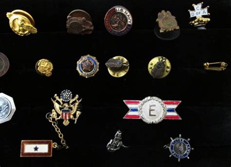 Wwi Wwii Military Lapel Pins Lot 54