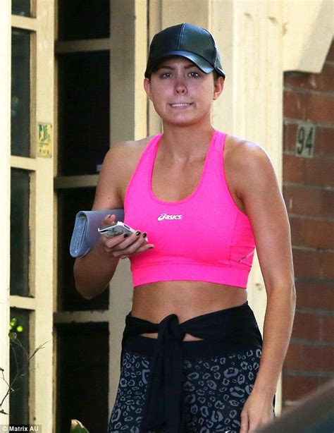 Jesinta Campbell Turns Heads After Workout Daily Mail Online
