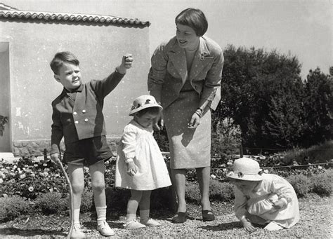 Lovely Photos Of Ingrid Bergman And Her Children Vintage Everyday