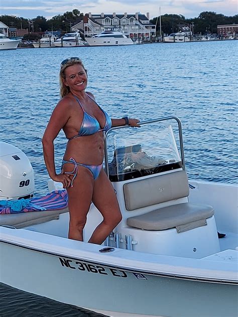The Hull Truth Boating And Fishing Forum Pics Of Your Over 40 Wives