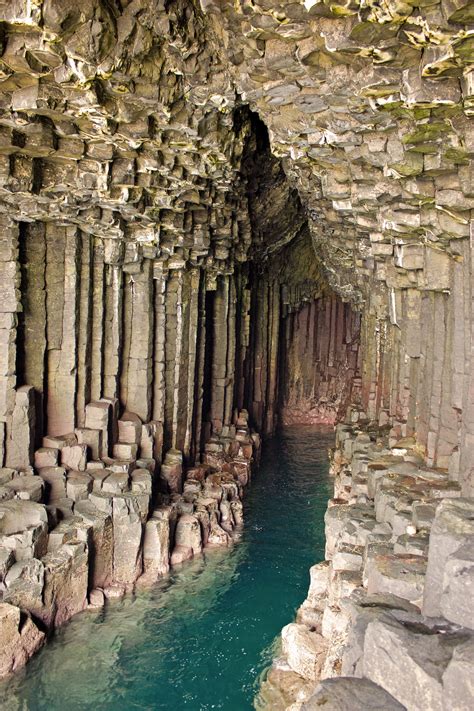 Fingals Cave Scotland A Sea Cave On The Uninhabited Island Of