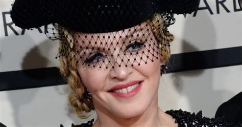 64 letnia Madonna zaszalała topless na swoim Insta Stories zdjęcia