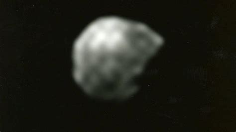 Closeup Image Of Moon Of The Asteroid Ida March 21 1994 Special