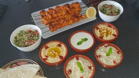 Menu Libanais Chich Taouk Houmous Moutabal Taboulé Sauce Yaourt Youtube