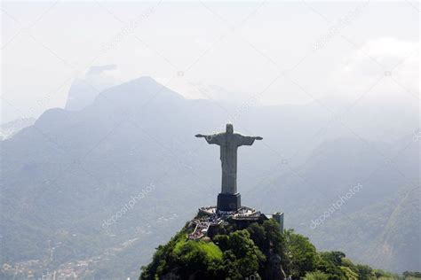 Christ Redeemer Statue In Rio De Janeiro Stock Editorial Photo