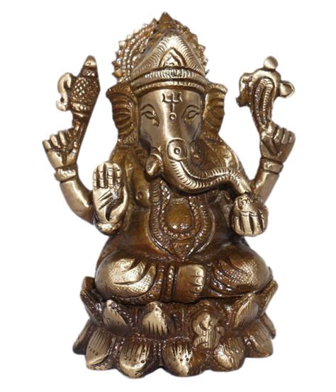 Sık sık hindu tanrılarının dattatreya veya ganesha nin enkarnasyonu olduğuna inanılıyor. BRASS Gajanan Maharaj Brass Idol: Buy BRASS Gajanan Maharaj Brass Idol at Best Price in India on ...