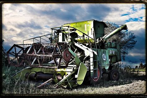 Old Claas An Old Class Combine Sits Neglected And Rusti Flickr