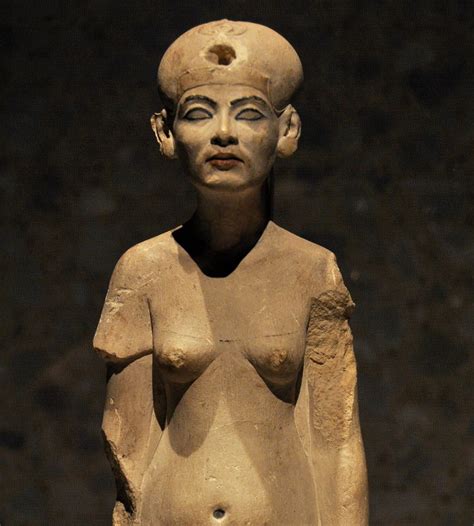 Statue Of Queen Nefertiti From Tell El Amarna 1350 Bce E Flickr