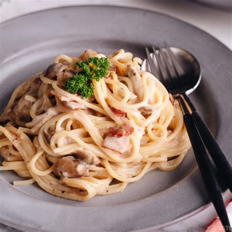 Creamy Mushroom and Bacon Pasta • Just One Cookbook
