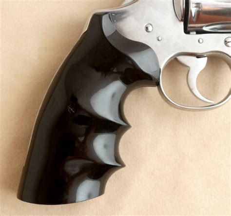 Colt Python And Officer Custom Pistol Grips Bestpistolgrips