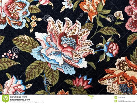Download background with ornate floral pattern stockvector en ontdek vergelijkbare vectoren op adobe stock. Pattern Of An Ornate Colorful Floral Tapestry Stock Image ...