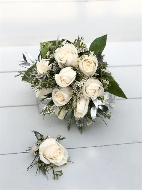 Flowingflaminggo White Flower Bouquet Prom