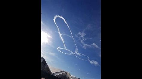 Penis In The Sky Us Navy Pilots Grounded Over Obscene Stunt Us