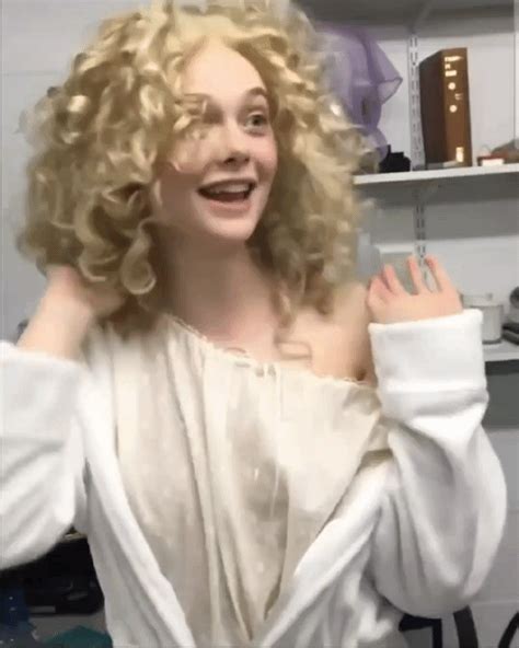 Elle Fanning With Curly Hair Rcelebs