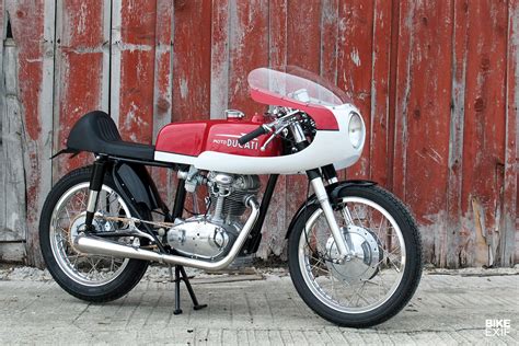 All Eyes On The Prize A Ducati 250 Cafe Racer For 25 Bike Exif