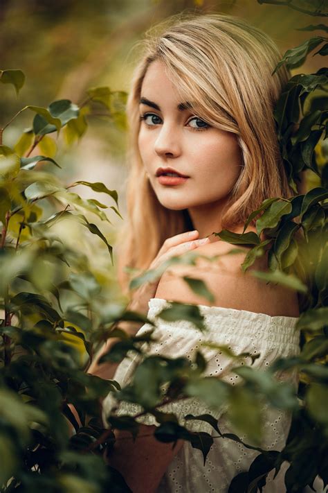 Greenhouse By Marcusdtray 500px Outdoor Portrait Photography Portrait Photography Women