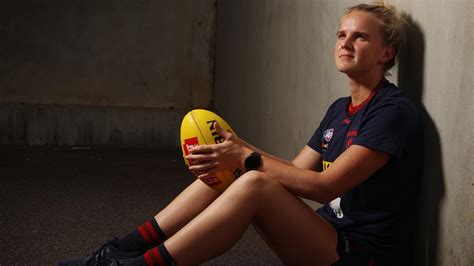 Aflw 2021 Melbournes Shae Sloane On Her Third Torn Acl