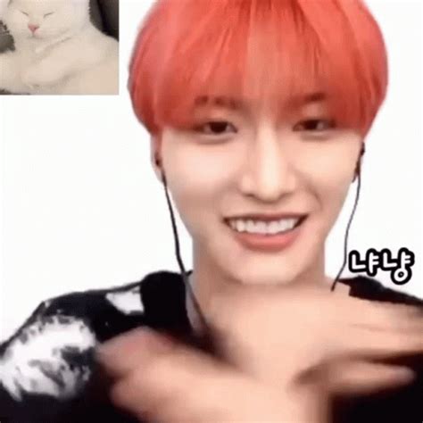 Seonghwa Ichi Ni San Seonghwa Ateez Gif Seonghwa Ichi Ni San Seonghwa Ateez Seonghwa Cat