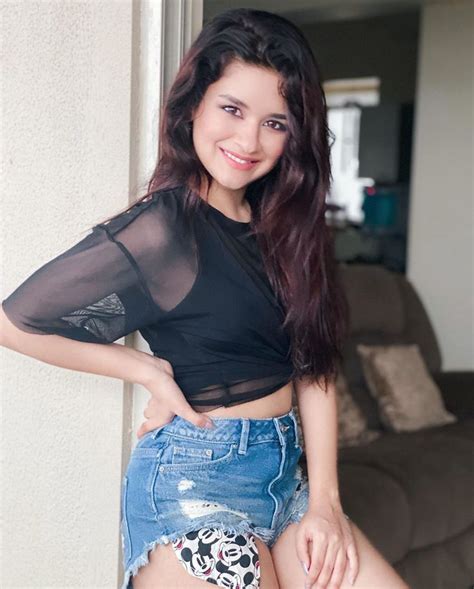 Avneet Kaur Official Avneetkaur13 • Instagram Photos And Videos Stylish Girls Photos