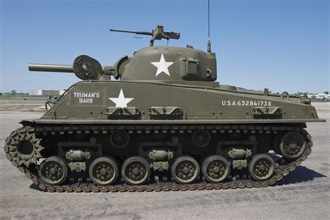 M4 Sherman Tank Side View American Airpower Museum Flickr Photo