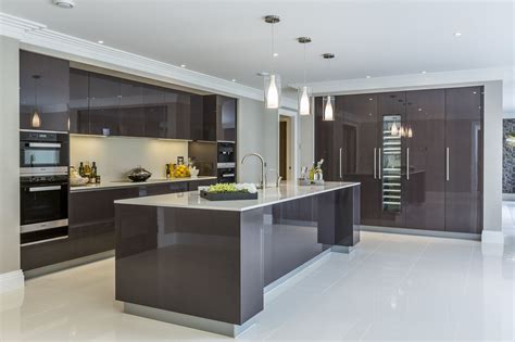 This trend isn't for every kitchen, but more minimalist and industrial kitchen. Pin on Modern Architecture.