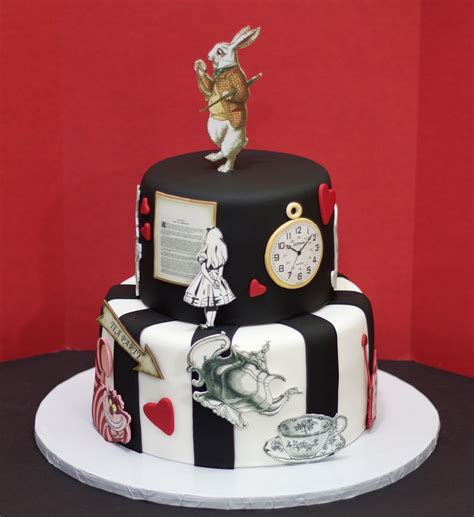 Vintage Alice In Wonderland Cake Vintage Birthday Cakes Alice In