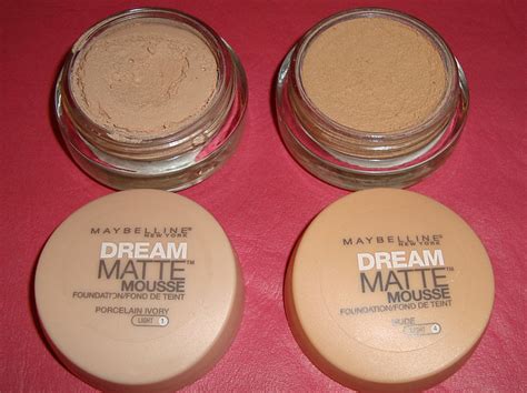 As the kids say, i was shook by this return to an old favourite. Maybelline Dream Matte Mousse Foundation - Light 1 e 4 ...