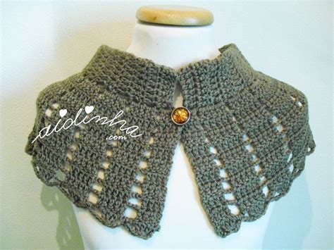 « sorte de fichu » 1765; Pelerine, em crochet, castanha (com imagens) | Cachecol ...