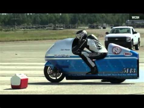 Bill warner, who set the world record for fastest speed on a conventional motorcycle, died sunday after losing control while again trying to top 300 mph at. Minutes Later Motorcyclist Racer Bill Warner Died In 285 ...