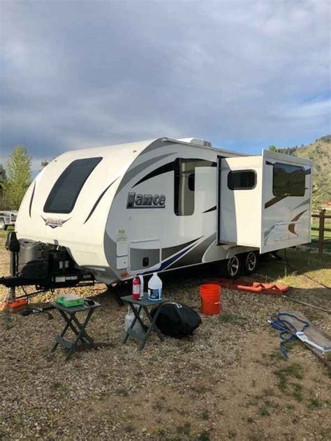 Target classesdealers • antique or classic auto dealer • auto auctions • camper or travel trailer dealer • contractors equipment dealer. 2016 Used Lance 1995 Travel Trailer in Idaho ID