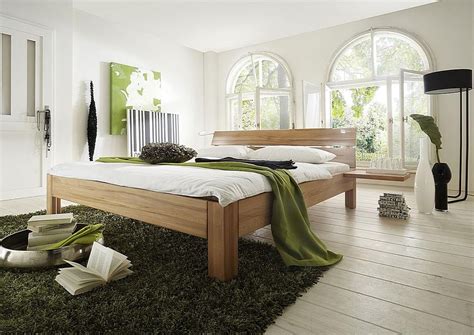 Die komforthöhe klingt für viele menschen überaus erstrebenswert. Bett 120x200, Beine 3 Komforthöhe, Kopfteil 2, Kernbuche ...