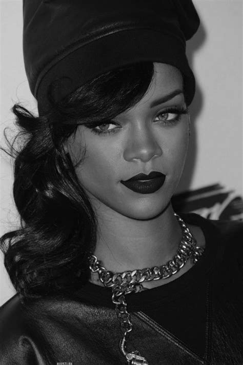 Rihanna Rihanna Makeup Dark Lipstick Rihanna